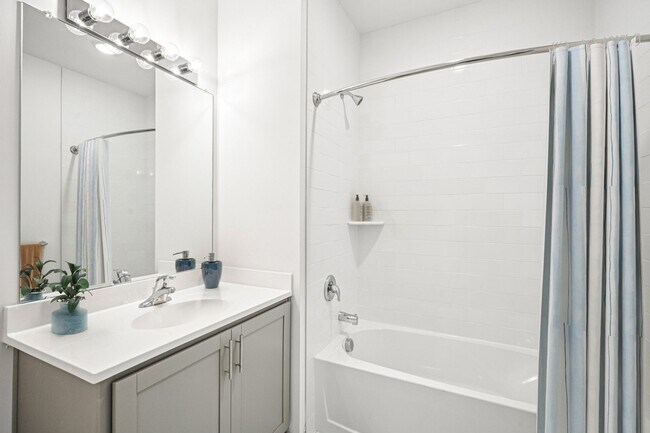 Laurel Green Apartments