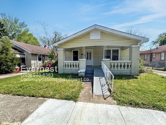 Building Photo - 929 6th Pl Rental