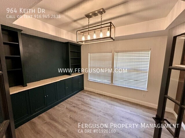 Photo - 964 Keith Dr