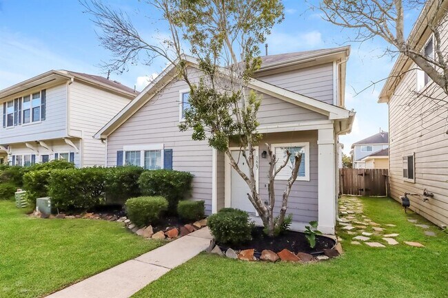 Photo - 1667 Nichole Woods Dr