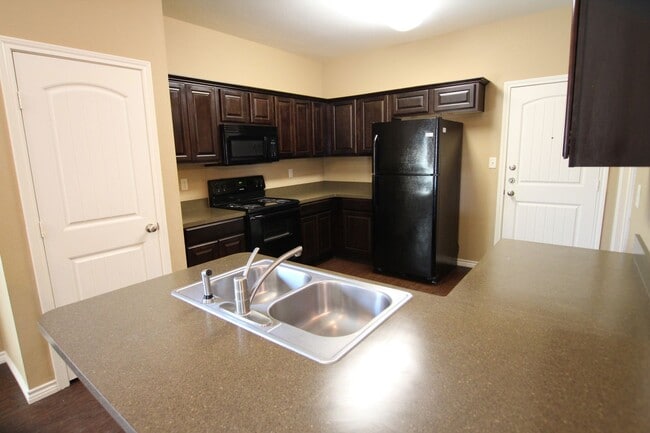 Photo - Gorgeous 4 Bedroom Home in The Ranch Subdivision- Flint! Coming Soon!