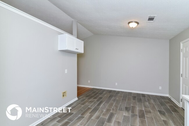 Photo - 54 Hidden Valley Dr SW