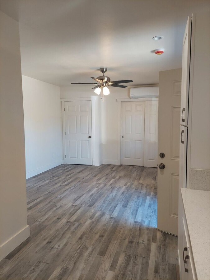 Photo - 166GRA Unit 166 E Granger