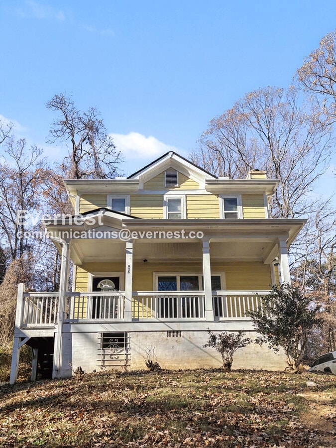 Photo - 936 Hall St NW