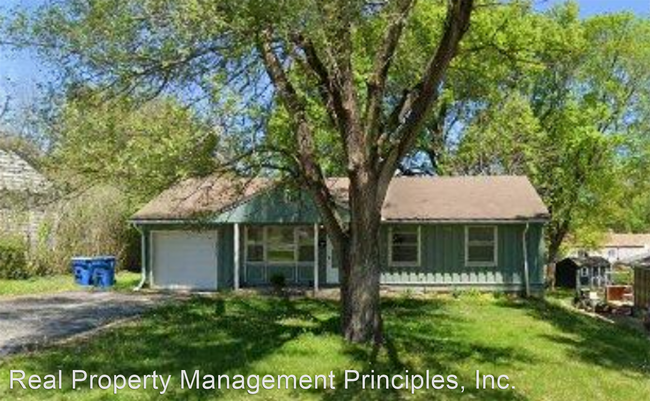 3 br, 1 bath House - 10314 E 35th St. S - 3 br, 1 bath House - 10314 E 35th St. S