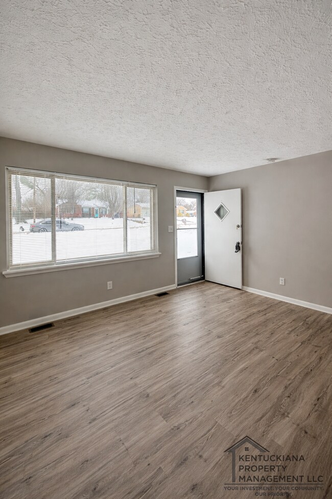 Photo - 3BR/1BA Brick Ranch for Rent in J-town!