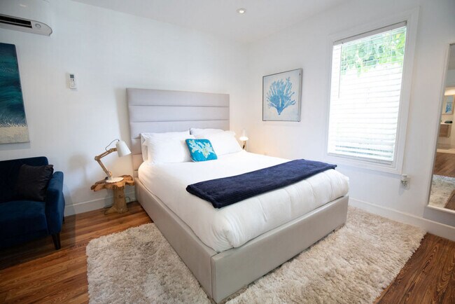 40 Phoenetia Ave Unit SI ID1056485P