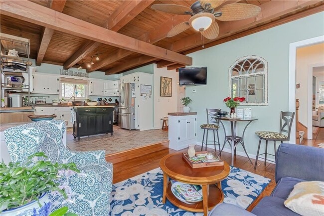 Photo - 35 Fales Rd