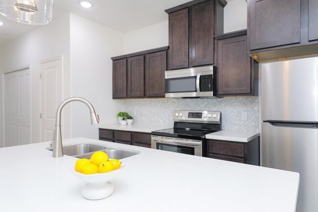 Photo - 9921 Borna Dr Unit 9921