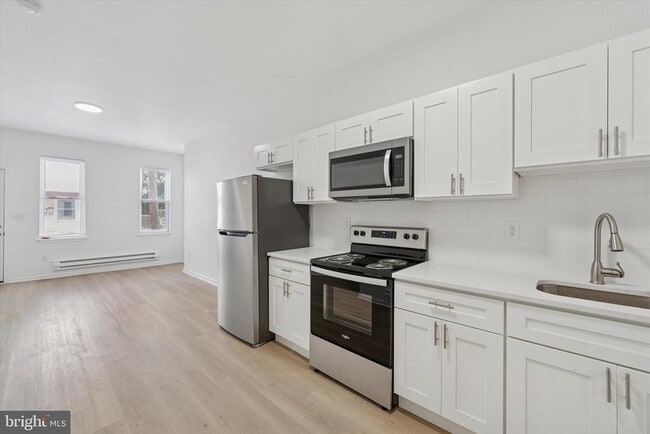 Building Photo - 3602 Melon St Rental