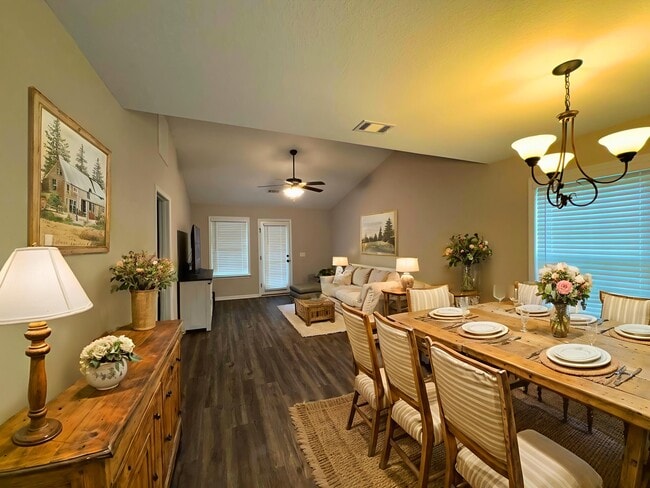 Photo - 416 Andover Dr Casa