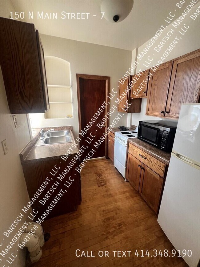 Photo - 150 N Main St Unit 7