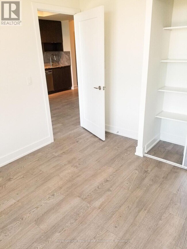 Photo - 7 Mabelle Ave Unit 4405