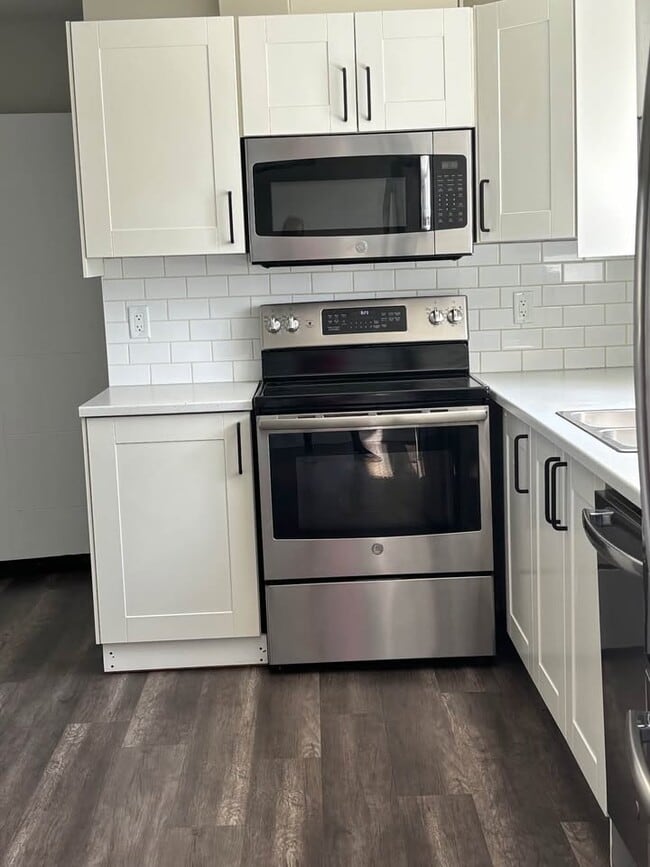 Photo - 9315-129B Avenue NW