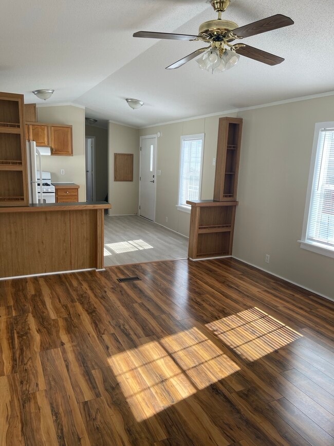 Photo - 34 Skyridge Ln