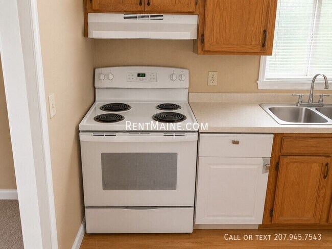 Photo - 15 Park St Unit B