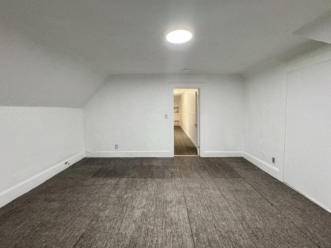 Photo - 117 Pierce St