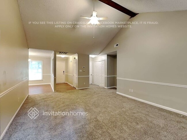 Photo - 635 Tryon Pl