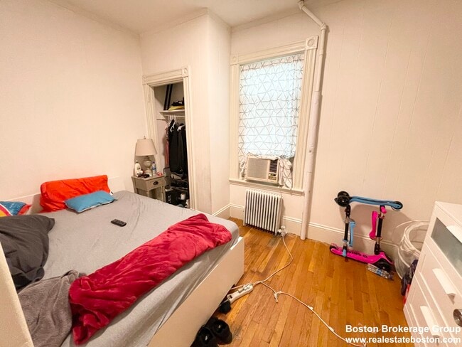 Photo - 22 Humphreys St