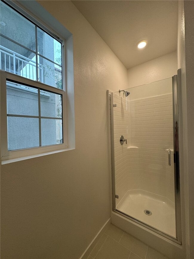 Photo - 12772 Lomond Wy