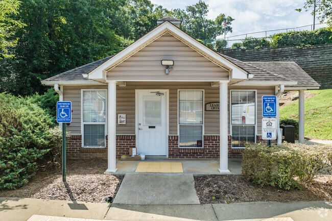 Leasing Office