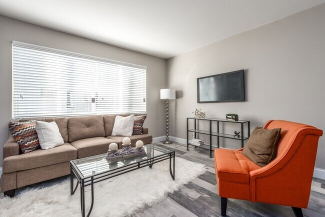 Photo - Experience Los Angeles Living in Cincinnati Unidad 5729 - 9