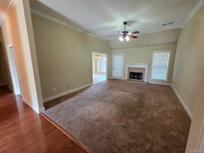 Photo - 9354 Wrens Way