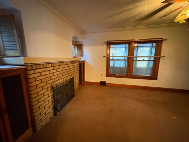 Photo - 8123 Vista Ave