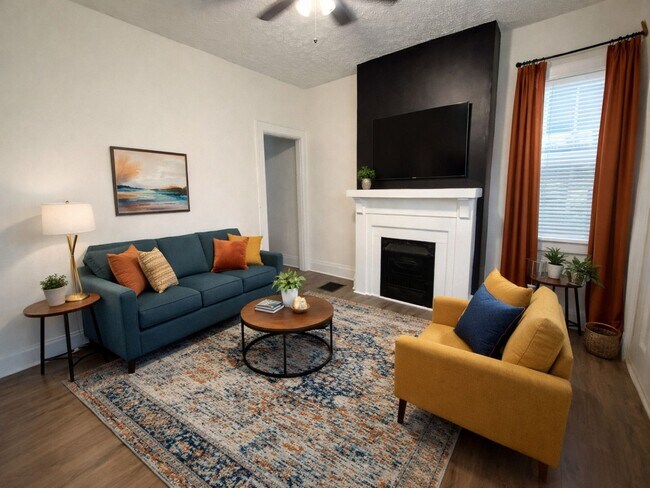 Photo - 975-977_MILLER AVE Unit 977