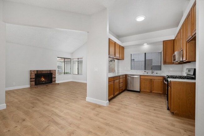 Building Photo - 27065 Camino De Estrella Unit B Rental