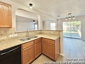 Photo - 6915 Opal Clfs