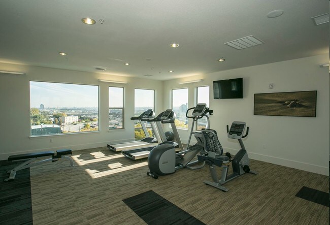 Gimnasio - B Street Lohi Apartments