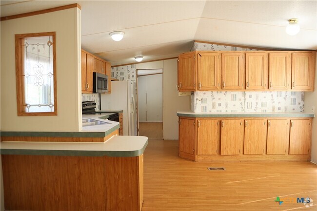 Building Photo - 1103 Olmos Rd Rental