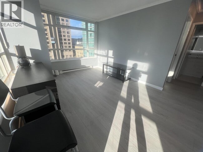 Photo - 438 Seymour St Unit 11F