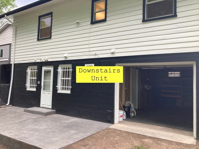 Photo - 943 Raymond Pl