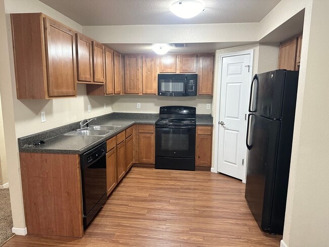 Photo - 1517 NE Erin Ct Unit 1523