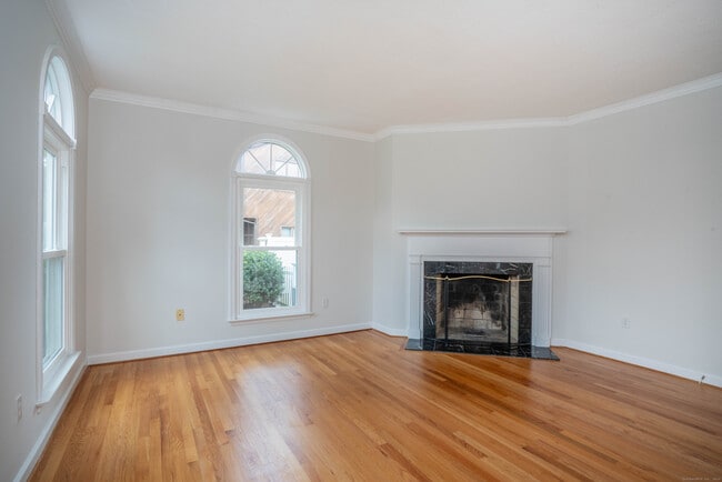 Photo - 12 Cadwell St