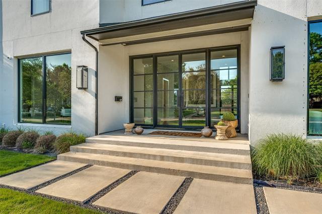 Photo - 4215 Nashwood Ln