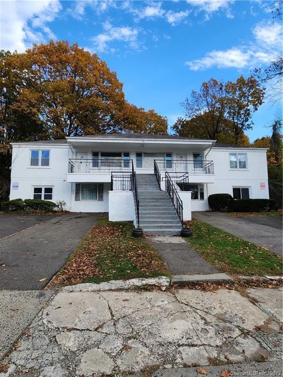 Building Photo - 126 Goddard Ave Unit B