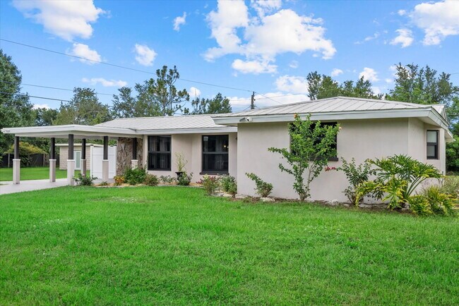 3-Bedroom Punta Gorda Retreat with Marble Finishes & Stylish Furnishings!"