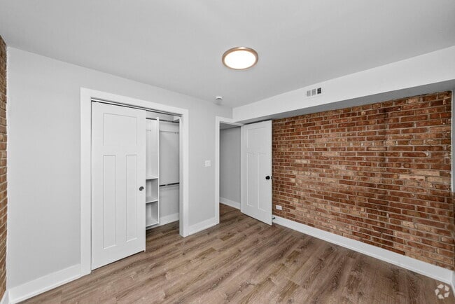 Building Photo - 1220 N La Salle Dr Unit E5 Rental