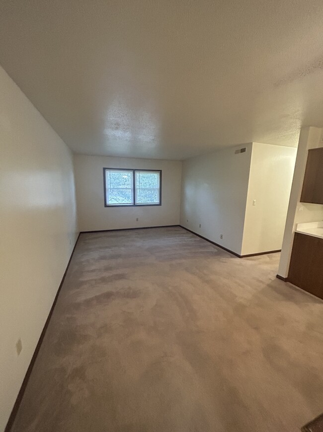 Photo - 1122 Hancock Dr Apartment Unit 1122-12