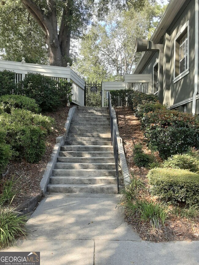 Photo - 6900 Roswell Rd Unit O3