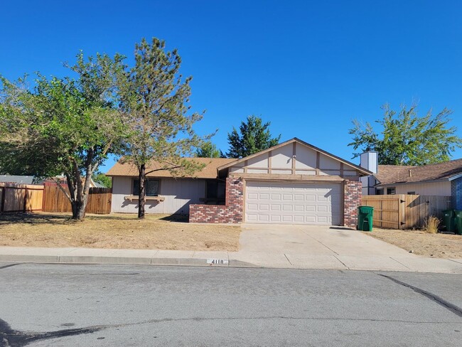 Remolded Four bedroom two bath home - Remolded Four bedroom two bath home