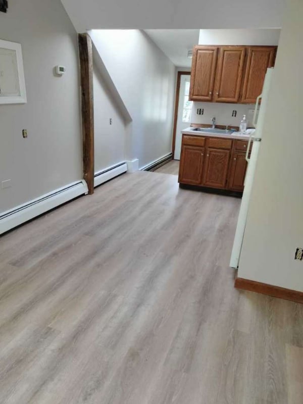 Photo - 891 Mammoth Rd Unidad C