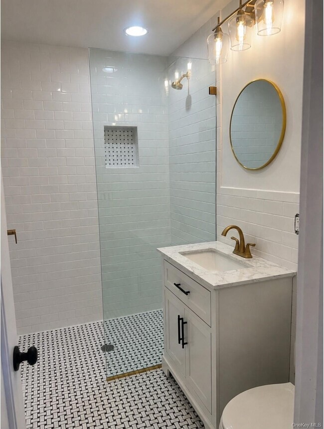 Photo - 126 E Main St Unit B