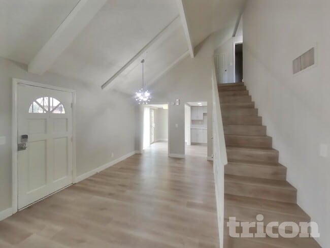 Photo - 3181 Arville St