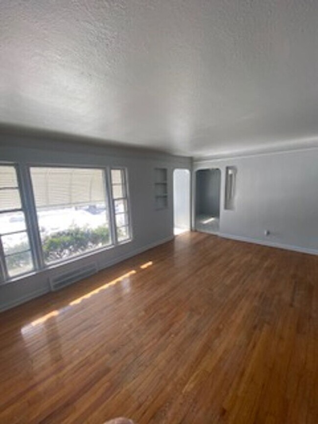 Photo - Cozy 3 Bedroom Home