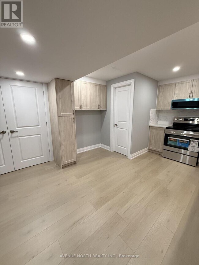 Photo - 3339 Findlay Creek Dr