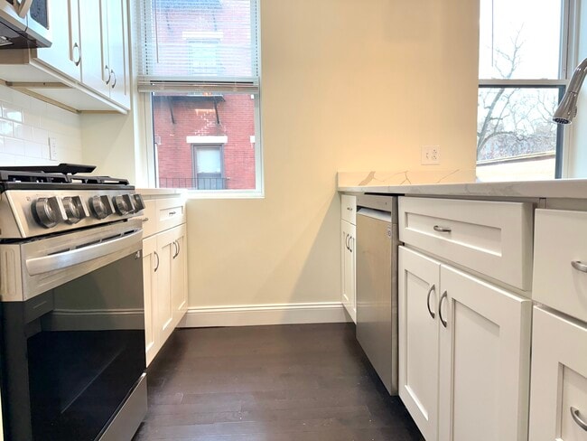 Photo - 49 Charter St Unit 3